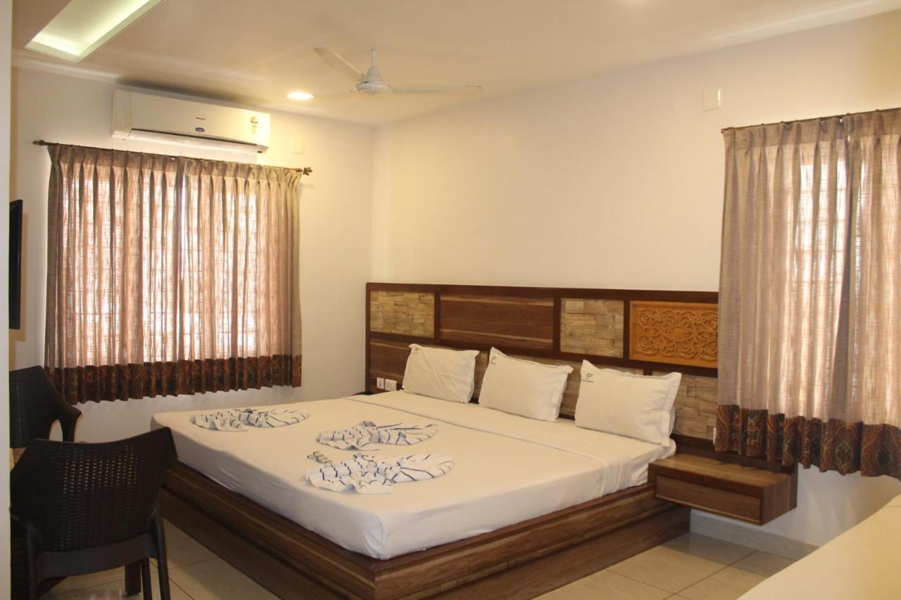 Annai In Saravana Bhavan Fine Stay And Restaurant ベランカニ エクステリア 写真