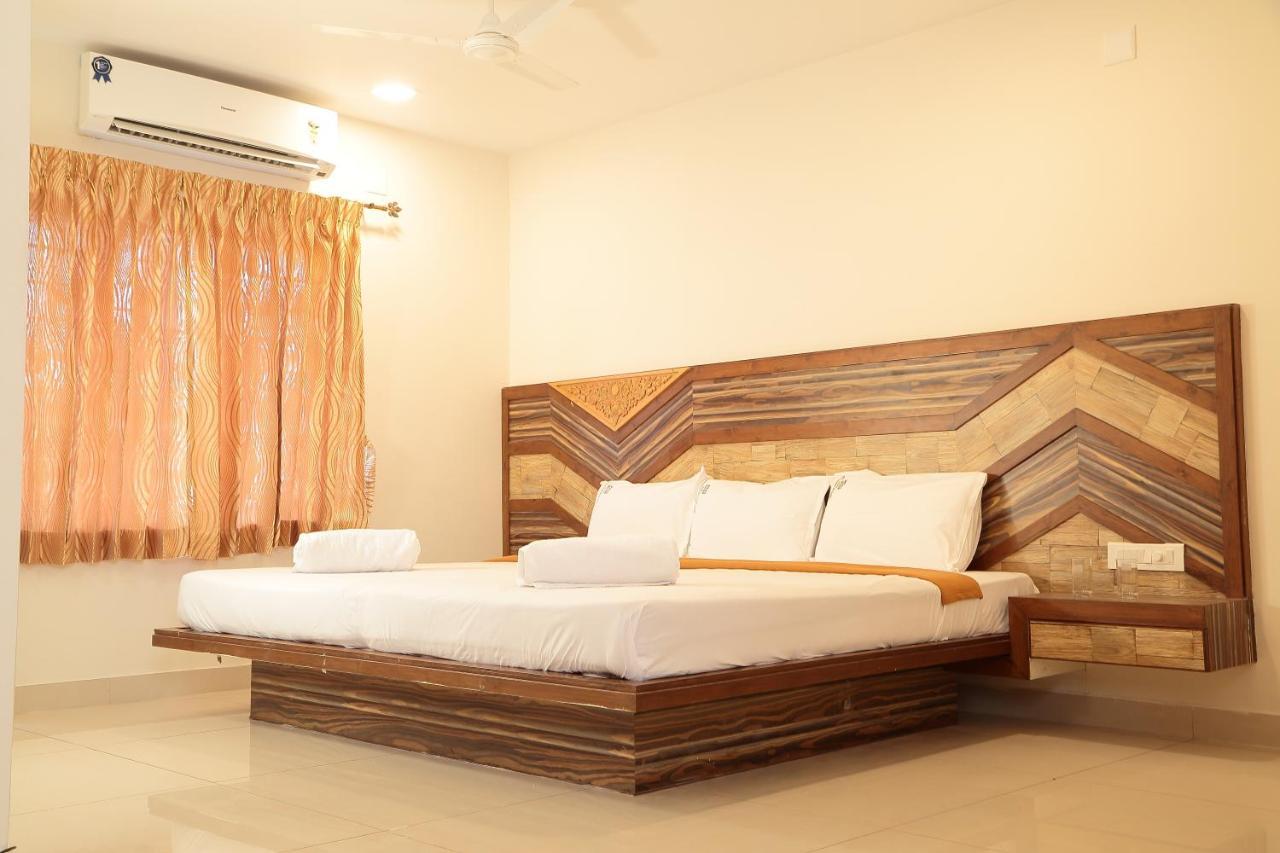 Annai In Saravana Bhavan Fine Stay And Restaurant ベランカニ エクステリア 写真